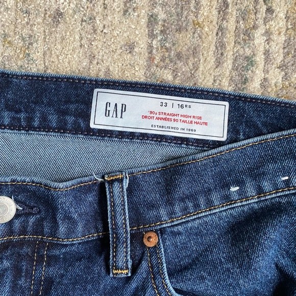Gap High Rise '90s Slim Straight Jeans size 33 regular - Picture 7 of 8